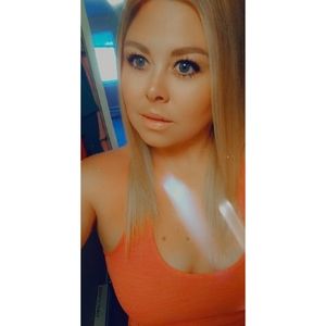 Meet your Posher, Tessa